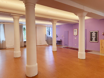 vea yoga STUDIO