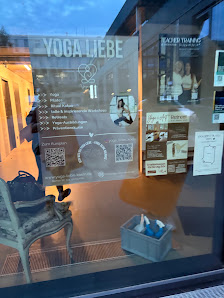 Yoga Liebe Yoga und Pilates