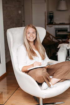 Aliena Rickert - Yoga & Therapie