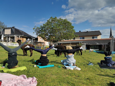 Live in Happiness Yoga