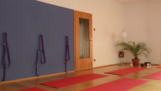 LUCKYYOGA