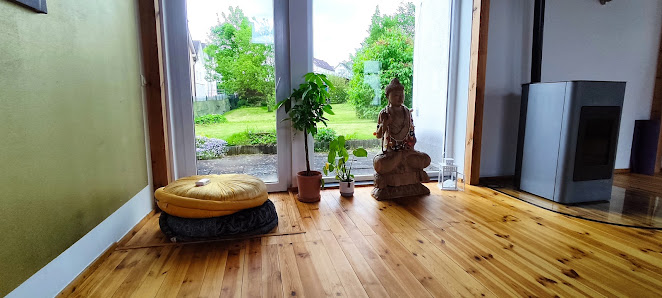 Ananda Ma Yoga Schule