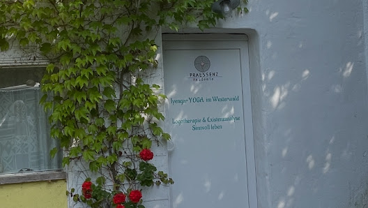 Iyengar Yoga Atelier Marieke Kosegarten-Jung