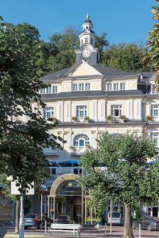 YUJ Academy