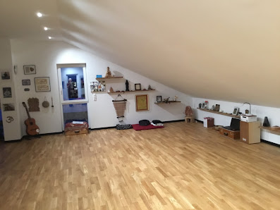 Yoga Haus