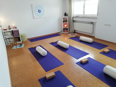 Katrin Thull - Yoga & Coaching