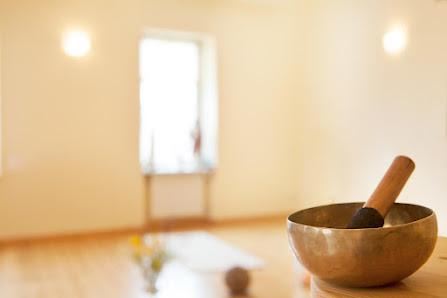 Ina Devi Yoga & Massage