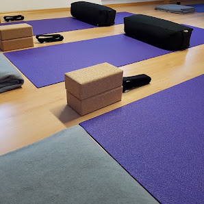 Yoga La Douce