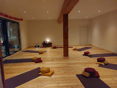 "Im Garten deiner Seele" Yogaschule