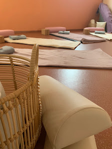 Kraftort Mensch Yoga