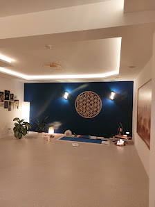 Yoga & Soul - Annemarie Post
