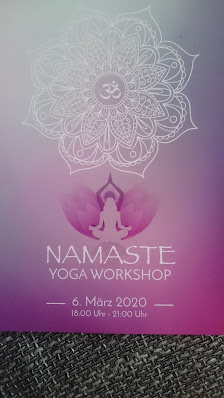 YOGASTUDIO Namaste