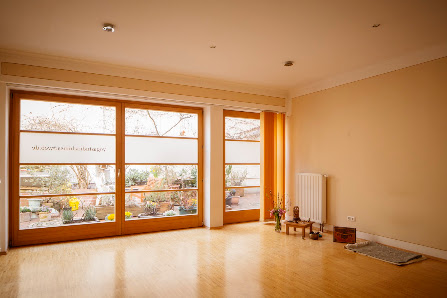 yogastudio ahimsa