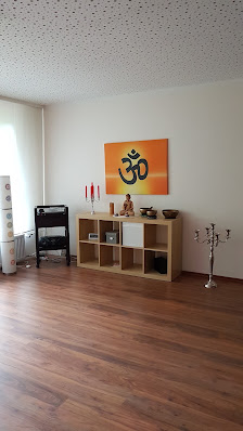 Yoga GrüneRose Dr. Bernhard Hanl