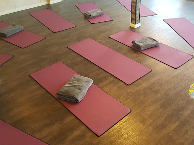 Sat Nam Yogaschule & Yogatherapie