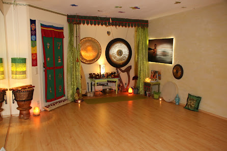 Yoga & Klang im Sommerfeld
