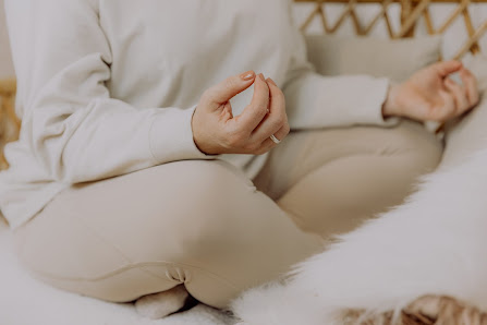 AYOE Achtsamkeit • Yoga • Entspannung Nadine Braun