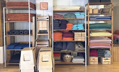 Shanti Raum Kursraum München mieten für Yoga, Pilates & Co