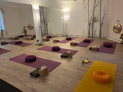 YogAneesha