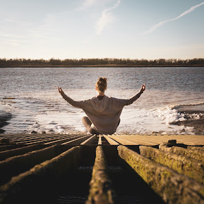 Yoga am Rhin Inh. Kim Rohde