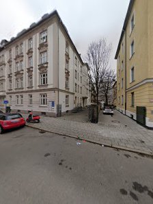 YOGA FORUM MÜNCHEN e.V. - Yogalehrer:innen Ausbildung in München und Nürnberg