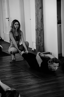 Nina Bartz Yoga Studio