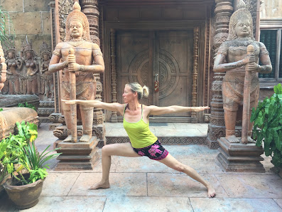 Yoga Yvi