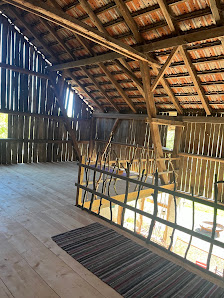 Yoga und Singkreise im alten Ponystall