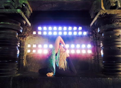 JenYoga - Jennifer Saini