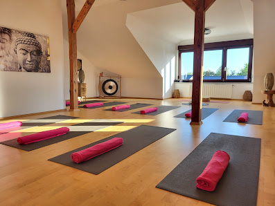 Andrea Pöllner / Natur & Yoga