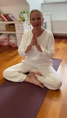 Parashakti Yoga Kirsten Rail