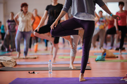SUE YOGA