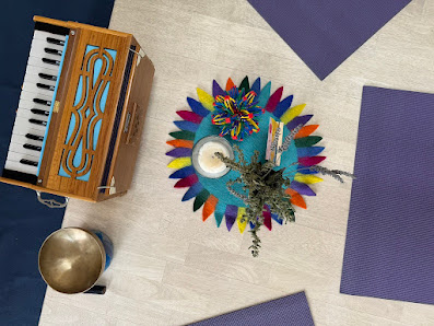 Familienyoga | Teenyoga | Kinderyoga mit Lena PIFLAS • ERGOLDING • LANDSHUT