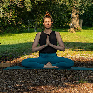 Yoga trifft Kneipp | Lisa Amenda