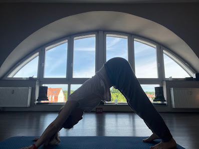 Yoga Melanie Jacob