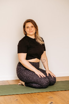 Linda Kaluza - Kali Heart Yoga (Yoga & Zenthai Shiatsu)