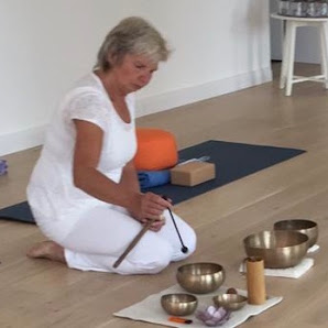 Christina Kassner, Yogalehrerin (3HO)