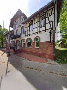 Lisa Erichson - Schule für Yoga und Bewegung im Wandel