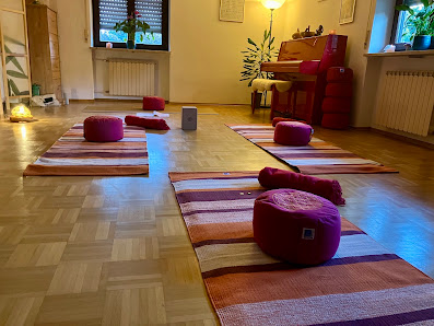DEIN MOMENT - Yoga mit Tanja
