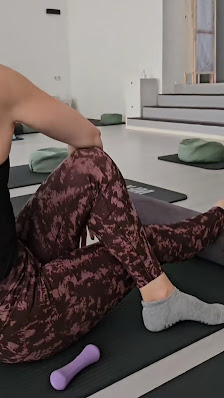 Pilates Yoga Beckenboden Rücken Faszien