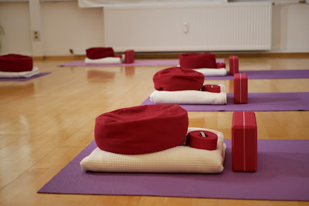 YogaRaum Frankfurt City | Hatha Yoga & Business Yoga
