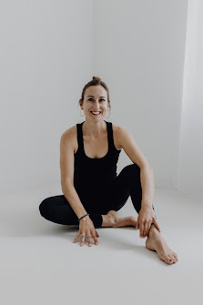 Romy Beer Yoga