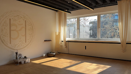 Yoga Studio - Heaven‘s Healthy Hub