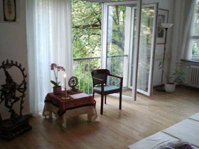 Yoga Satya Stuttgart Mitte-Ost