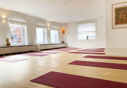 devi mata – Yoga & integrale Massage Düsseldorf