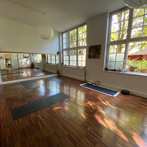 Yoga & Pilates in der Galerie