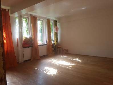 Yogastudio Yoga Sukha