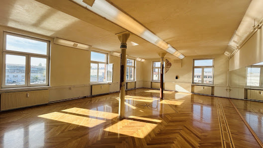 Asana Atelier