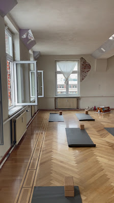 Asana Atelier