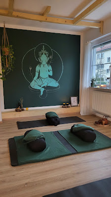 Pranidhana Yoga - Stuttgart Bad Cannstatt Atmung Meditation Yoga